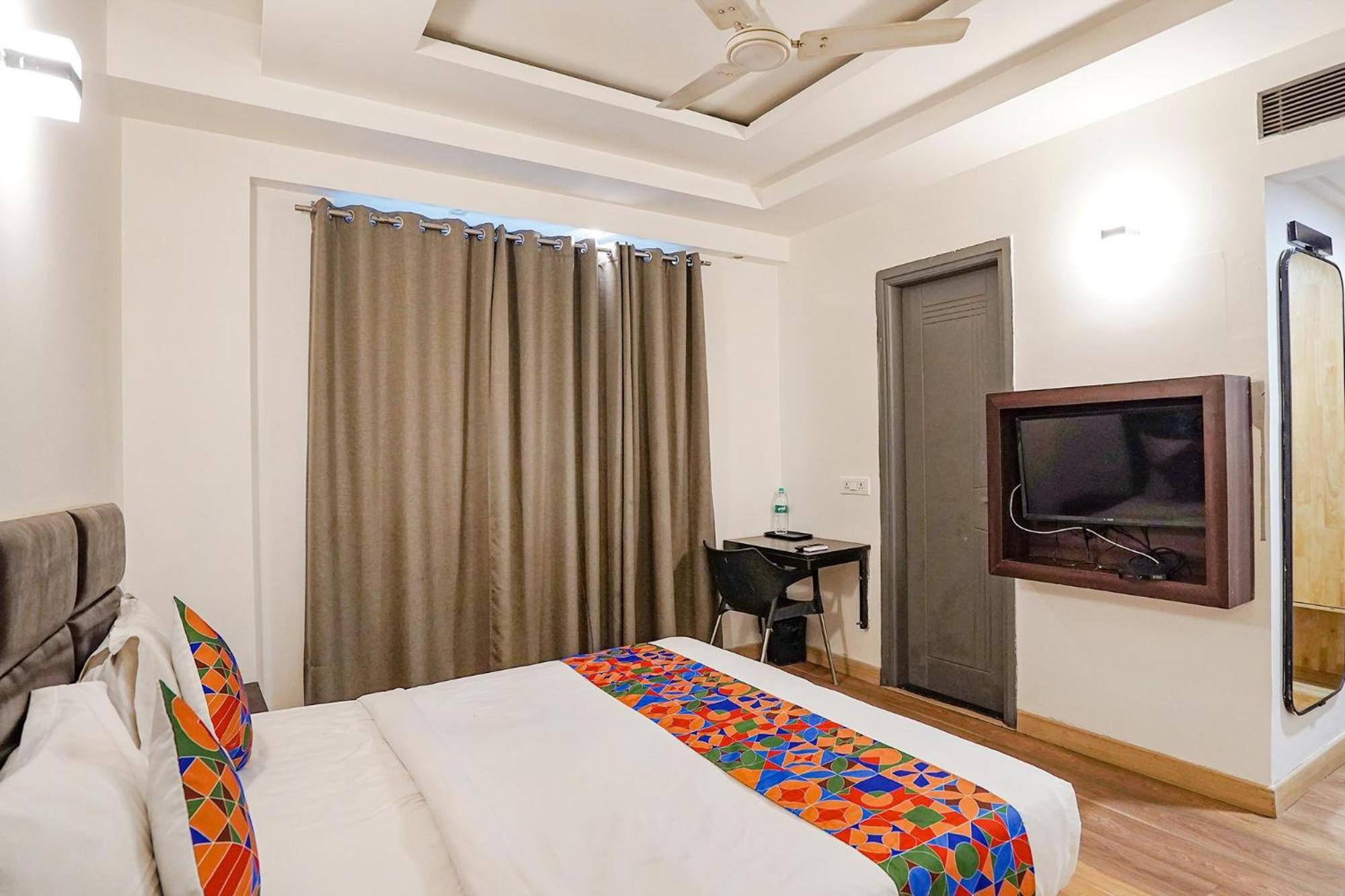 Fabhotel D75 At Residency Ghaziabad Buitenkant foto